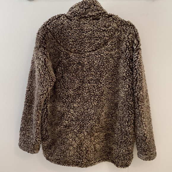 Altar’d State 1/4 zip Sherpa - Picture 5 of 5